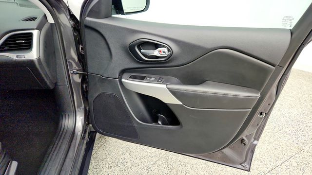 2022 Jeep Cherokee X 4x4 - 23100954 - 23