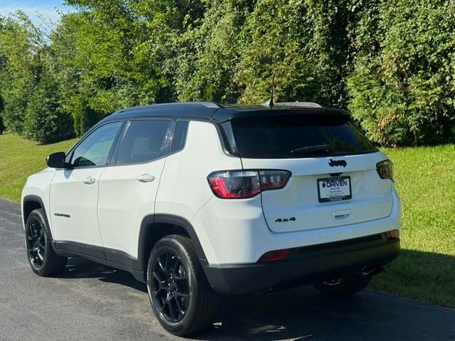 2022 Jeep Compass Altitude
