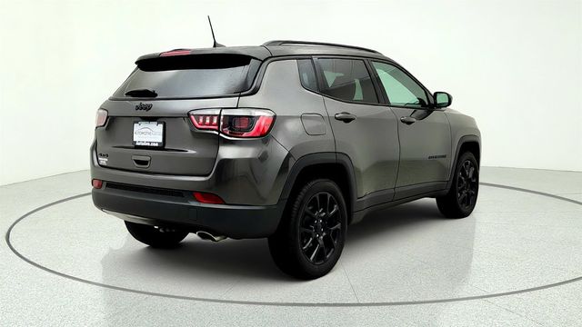 2022 Jeep Compass Altitude 4x4 - 23032620 - 4