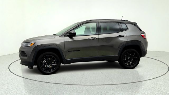 2022 Jeep Compass Altitude 4x4 - 23032620 - 7