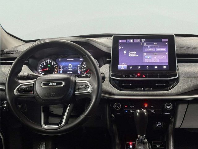 2022 Jeep Compass Latitude 4dr SUV - 23050440 - 22