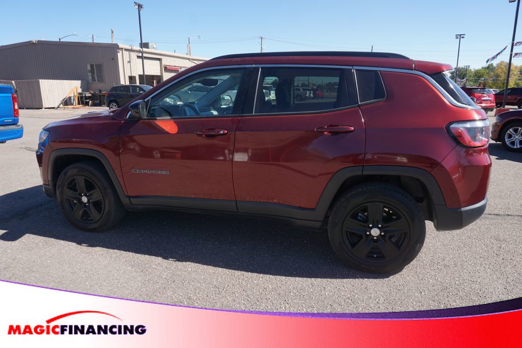 2022 Jeep Compass Latitude 4x4 - 22933346 - 0