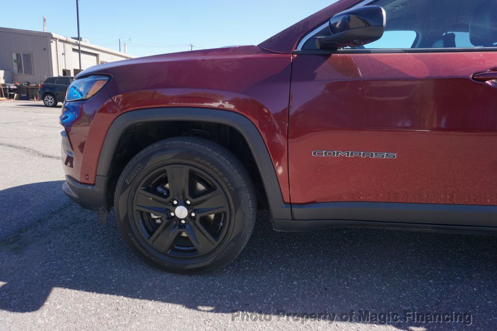 2022 Jeep Compass Latitude 4x4 - 22933346 - 1