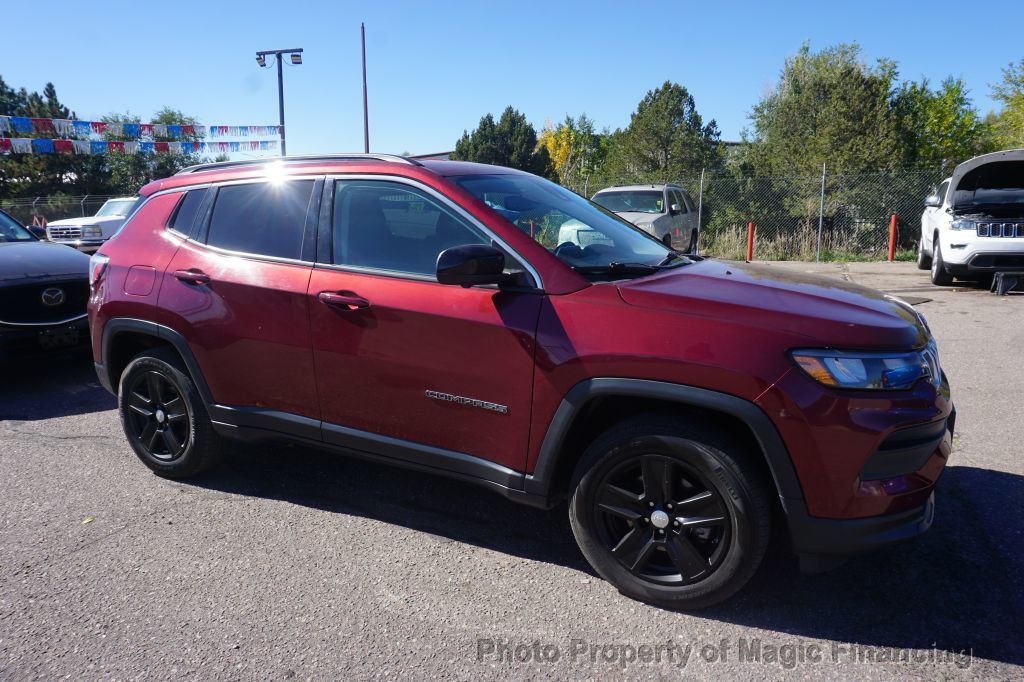 2022 Jeep Compass Latitude 4x4 - 22933346 - 3