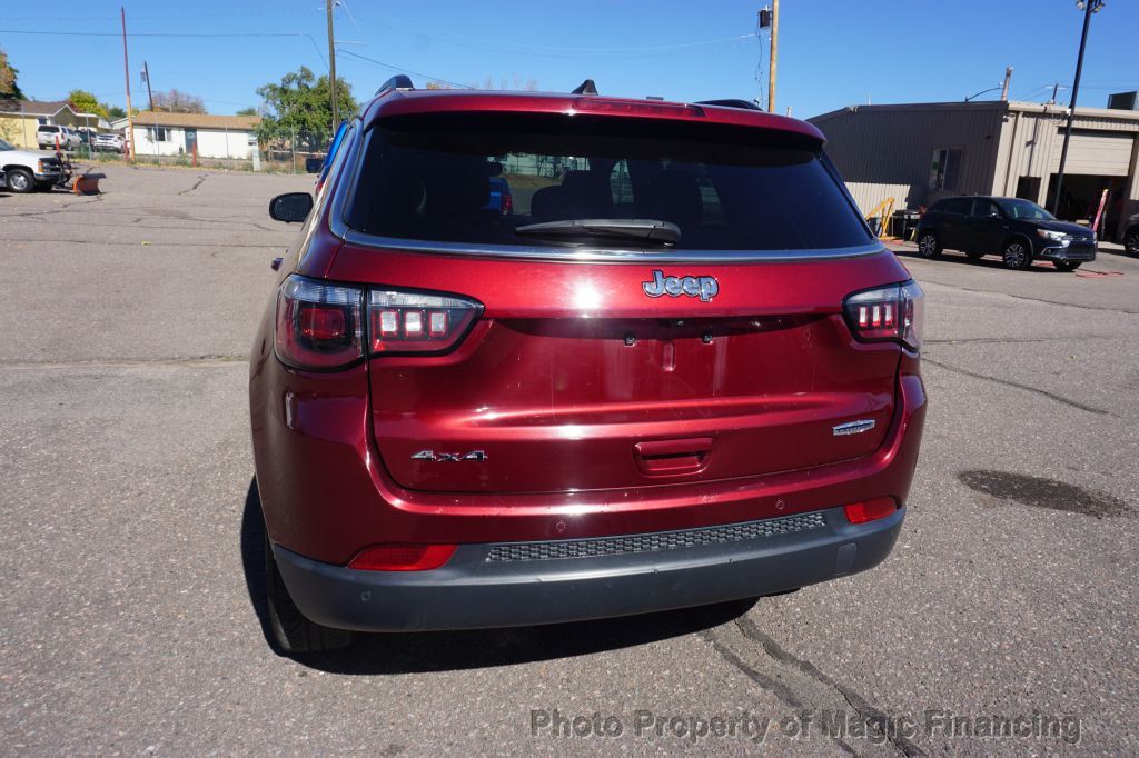 2022 Jeep Compass Latitude 4x4 - 22933346 - 4