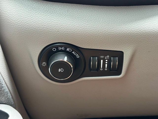 2022 Jeep Compass Latitude 4x4 - 22949088 - 39