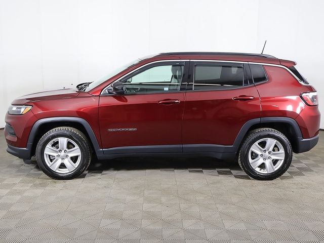 2022 Jeep Compass Latitude 4x4 - 22998790 - 13