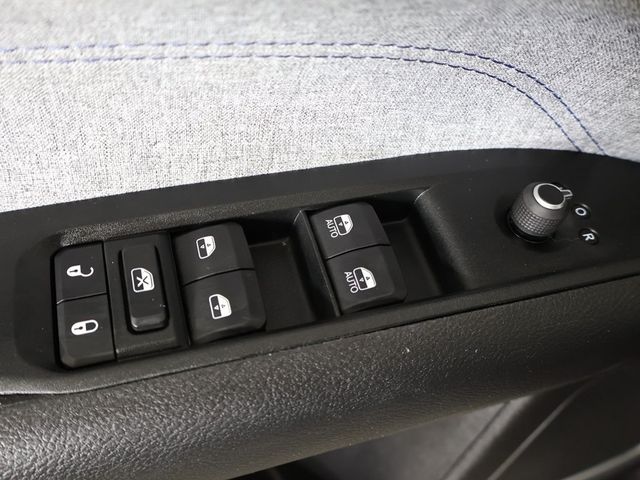 2022 Jeep Compass Latitude 4x4 - 22998790 - 32