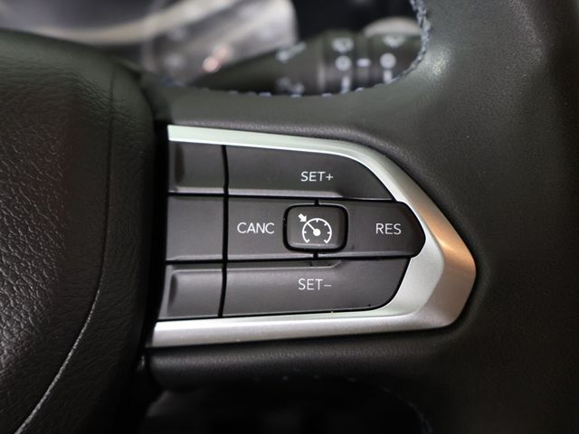 2022 Jeep Compass Latitude 4x4 - 22998790 - 37