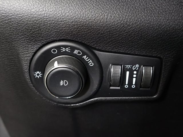 2022 Jeep Compass Latitude 4x4 - 22965255 - 36