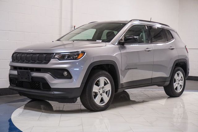 2022 Jeep Compass Latitude 4x4 - 23004761 - 3