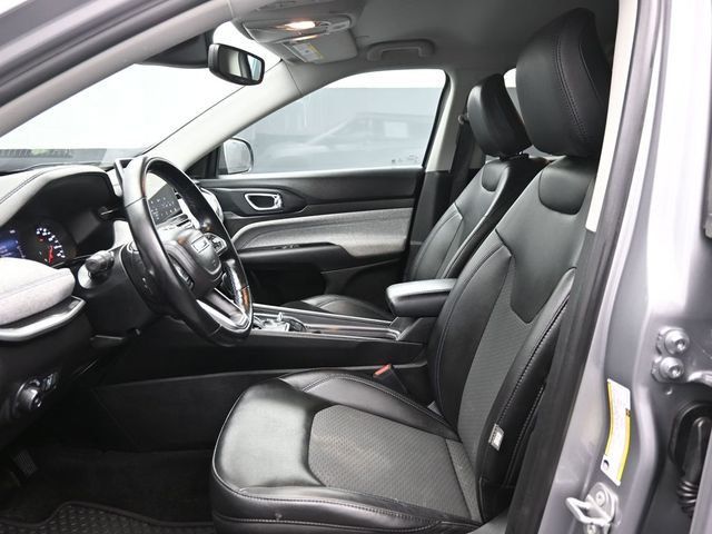 2022 Jeep Compass Latitude 4x4 - 23000511 - 10