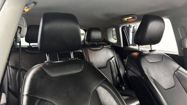2022 Jeep Compass Latitude 4x4 - 23030151 - 48