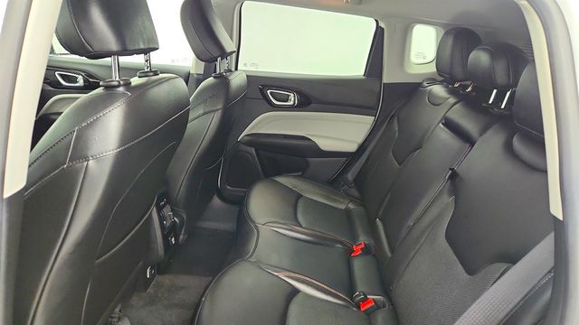 2022 Jeep Compass Latitude 4x4 with Convenience Group - 22965218 - 19