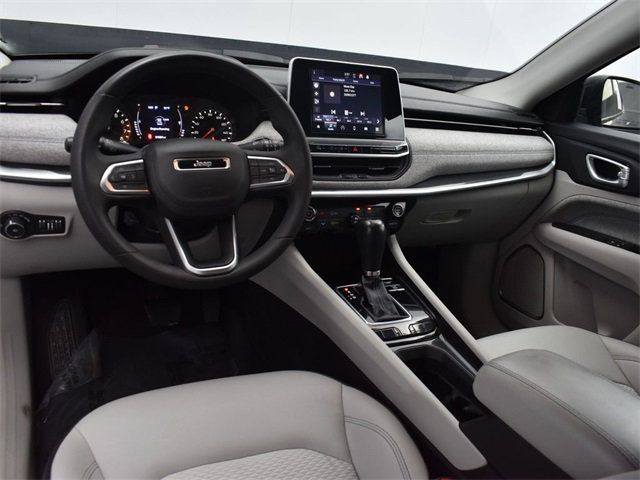 2022 Jeep Compass Latitude FWD - 22947728 - 17