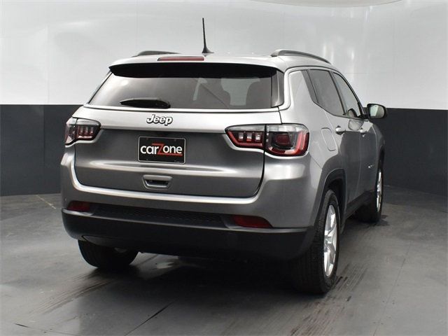 2022 Jeep Compass Latitude FWD - 22947728 - 25