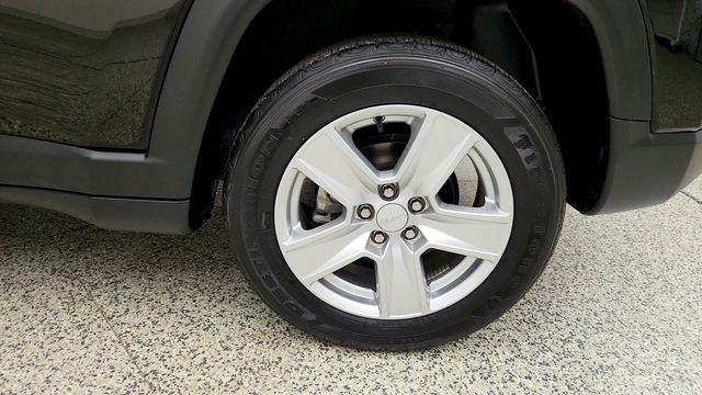 2022 Jeep Compass Latitude FWD - 23092700 - 8