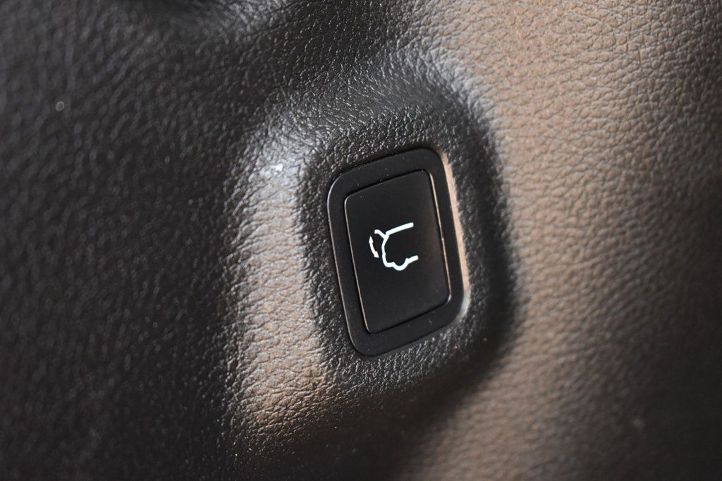 2022 Jeep Compass Latitude Lux Altitude photo 8