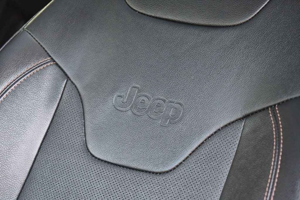 2022 Jeep Compass Latitude Lux Altitude photo 22