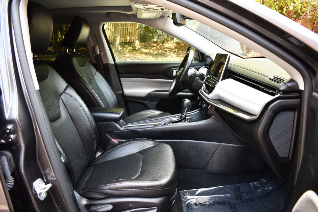 2022 Jeep Compass Latitude Lux Altitude photo 31