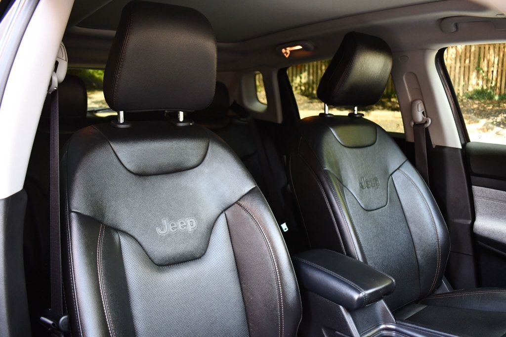 2022 Jeep Compass Latitude Lux Altitude photo 32