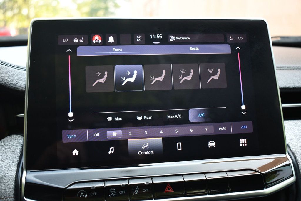 2022 Jeep Compass Latitude Lux Altitude photo 43