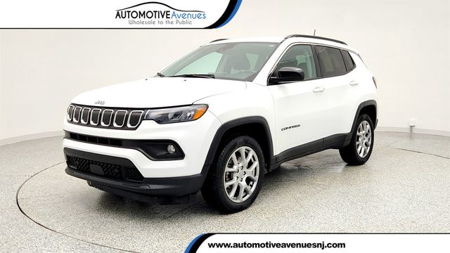 2022 Jeep Compass Latitude Lux - 22977718 - 0