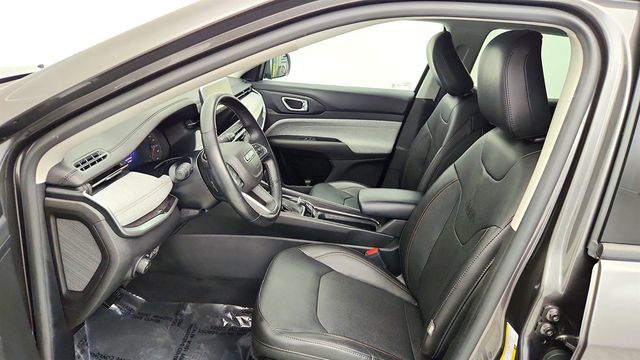 2022 Jeep Compass Latitude Lux - 23079932 - 18