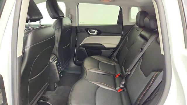 2022 Jeep Compass Limited 4x4 w/ Dual-Pane Panoramic Moonroof & Alpine Audio - 23100043 - 21