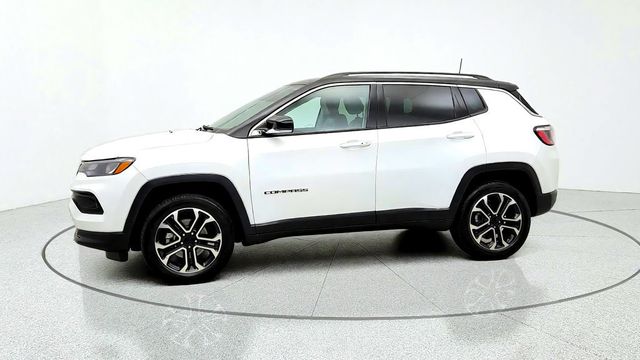 2022 Jeep Compass Limited 4x4 w/ Dual-Pane Panoramic Moonroof & Alpine Audio - 23100043 - 7