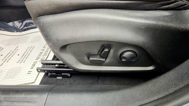 2022 Jeep Compass Limited 4x4 w/ Elite Group & Driver Assist Group I - 23027615 - 10