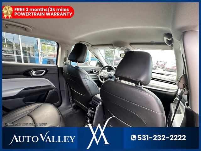 2022 Jeep Compass Limited Sport Utility 4D - 22938987 - 32