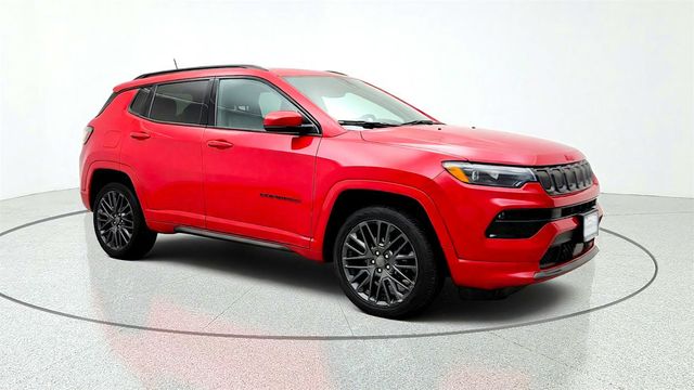 2022 Jeep Compass (RED) Edition 4x4 w/ Panoramic Sunroof & Alpine Audio - 23073896 - 2