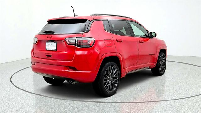 2022 Jeep Compass (RED) Edition 4x4 w/ Panoramic Sunroof & Alpine Audio - 23073896 - 4