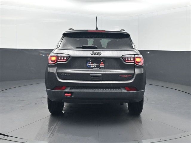 2022 Jeep Compass Trailhawk 4x4 - 22935717 - 33