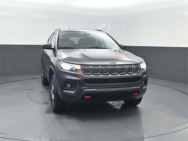 2022 Jeep Compass Trailhawk 4x4 - 22935717 - 37