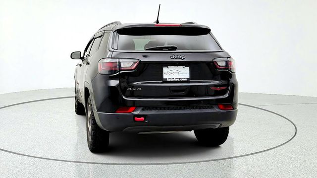2022 Jeep Compass Trailhawk 4x4 w/ Elite Group & Sun and Sound Pkg - 23084039 - 5