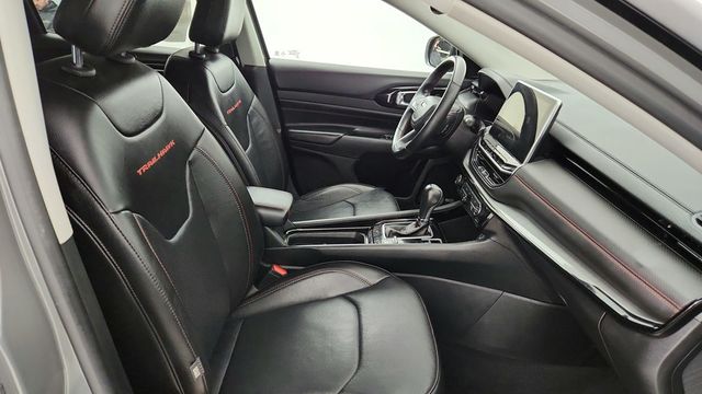 2022 Jeep Compass Trailhawk 4x4 with Elite and Sun & Sound Groups - 22945340 - 23