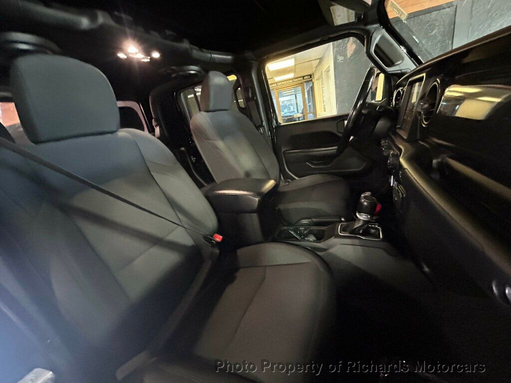 2022 Jeep Gladiator  - 23013594 - 22