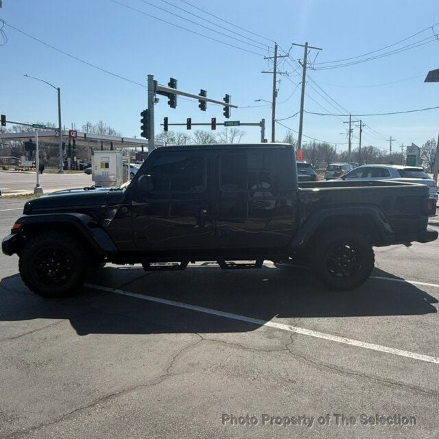 2022 Jeep Gladiator ALTITUDE 4X4 W/CUSTOMER PREFERRED PACKAGE 24T - 22983234 - 11