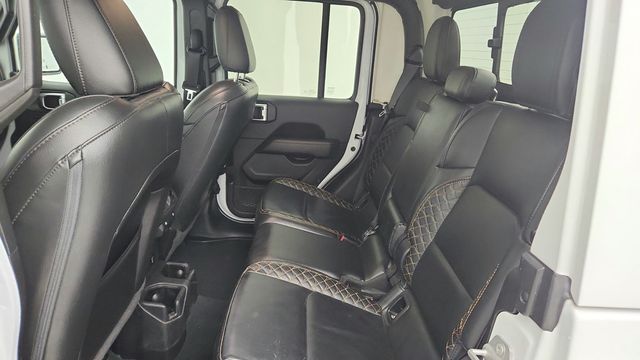 2022 Jeep Gladiator High Altitude 4x4 with Cold Weather Group & Trailer-Tow Package - 22947895 - 20