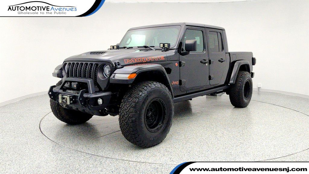 2022 Jeep Gladiator Mojave 4x4 with 3-Piece Hard Top & Premium LED Lighting Group - 22957797 | Video 1