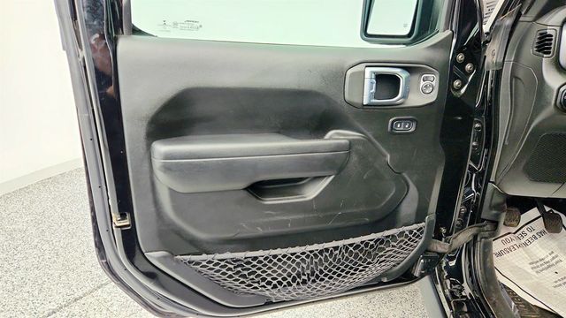 2022 Jeep Gladiator Mojave 4x4 with 3-Piece Hard Top & Premium LED Lighting Group - 22957797 - 9