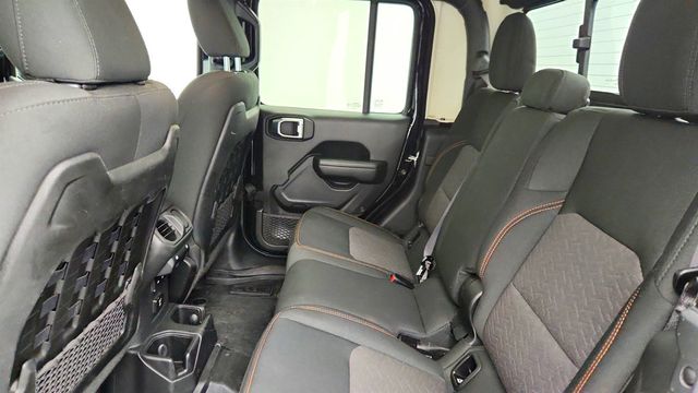 2022 Jeep Gladiator Mojave 4x4 with 3-Piece Hard Top & Premium LED Lighting Group - 22957797 - 20