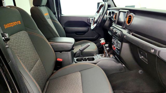 2022 Jeep Gladiator Mojave 4x4 with 3-Piece Hard Top & Premium LED Lighting Group - 22957797 - 23