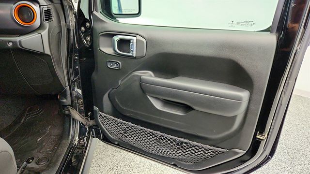 2022 Jeep Gladiator Mojave 4x4 with 3-Piece Hard Top & Premium LED Lighting Group - 22957797 - 25