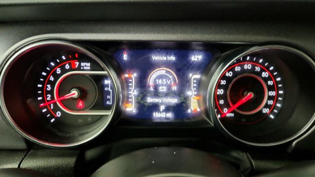 2022 Jeep Gladiator Mojave 4x4 with Hard Top, Leather Seats & Premium LED Lighting - 22942610 - 13