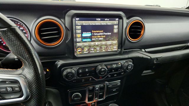 2022 Jeep Gladiator Mojave 4x4 with Hard Top, Leather Seats & Premium LED Lighting - 22942610 - 16
