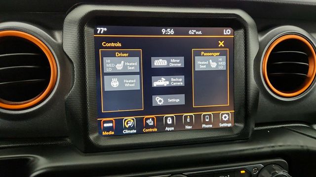 2022 Jeep Gladiator Mojave 4x4 with Hard Top, Leather Seats & Premium LED Lighting - 22942610 - 18