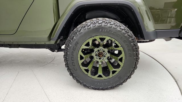 2022 Jeep Gladiator Mojave 4x4 with Hard Top, Leather Seats & Premium LED Lighting - 22942610 - 8